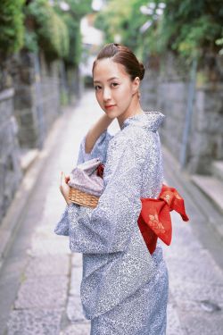 圣斗士星矢冥王神话ova